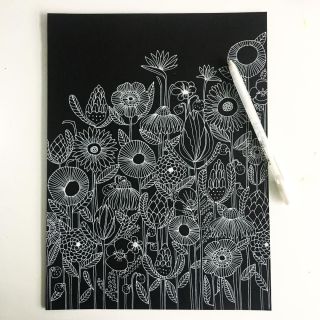 Рисунки белой ручкой