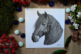 Новогодняя лошадь рисунок