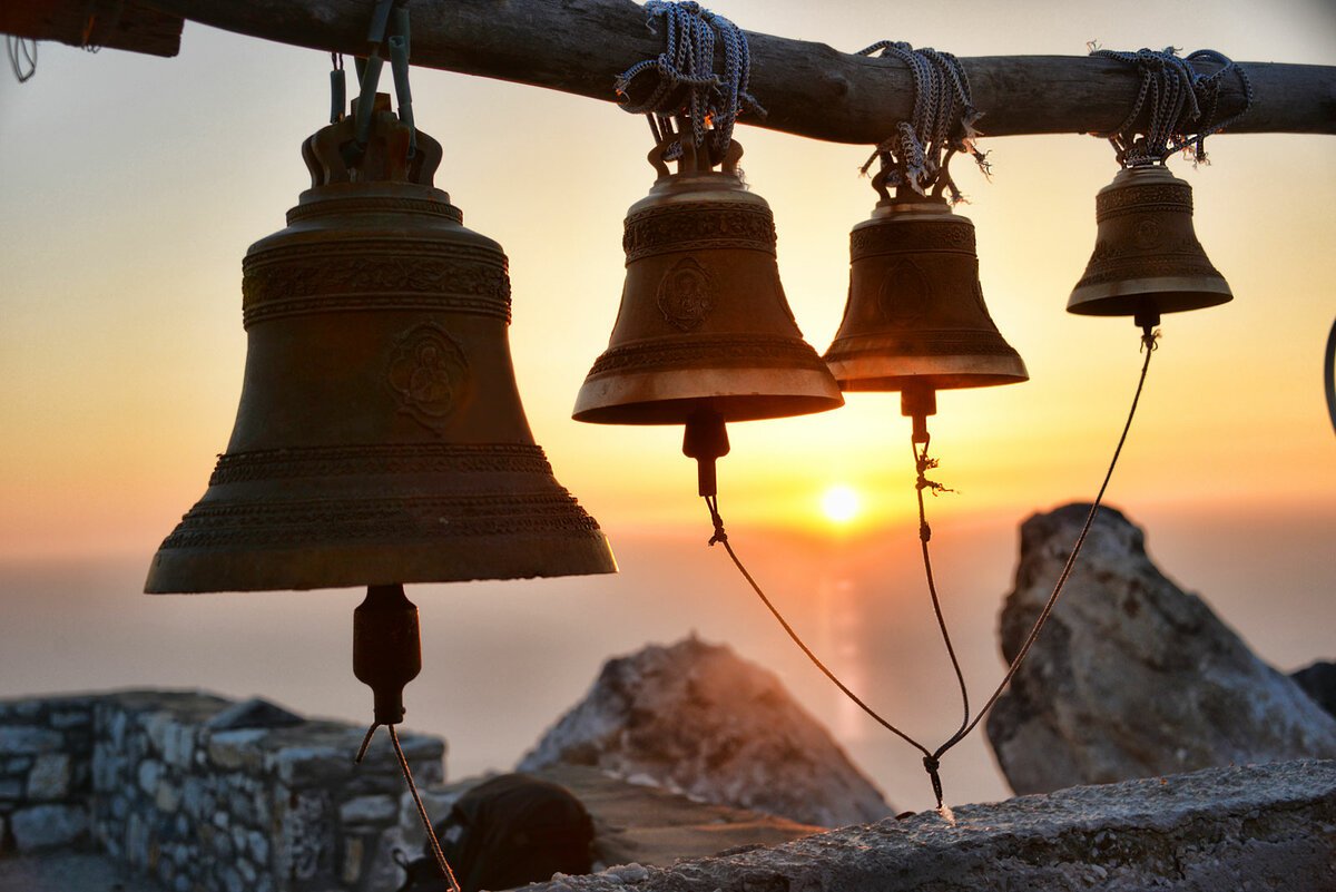 Колокол арт