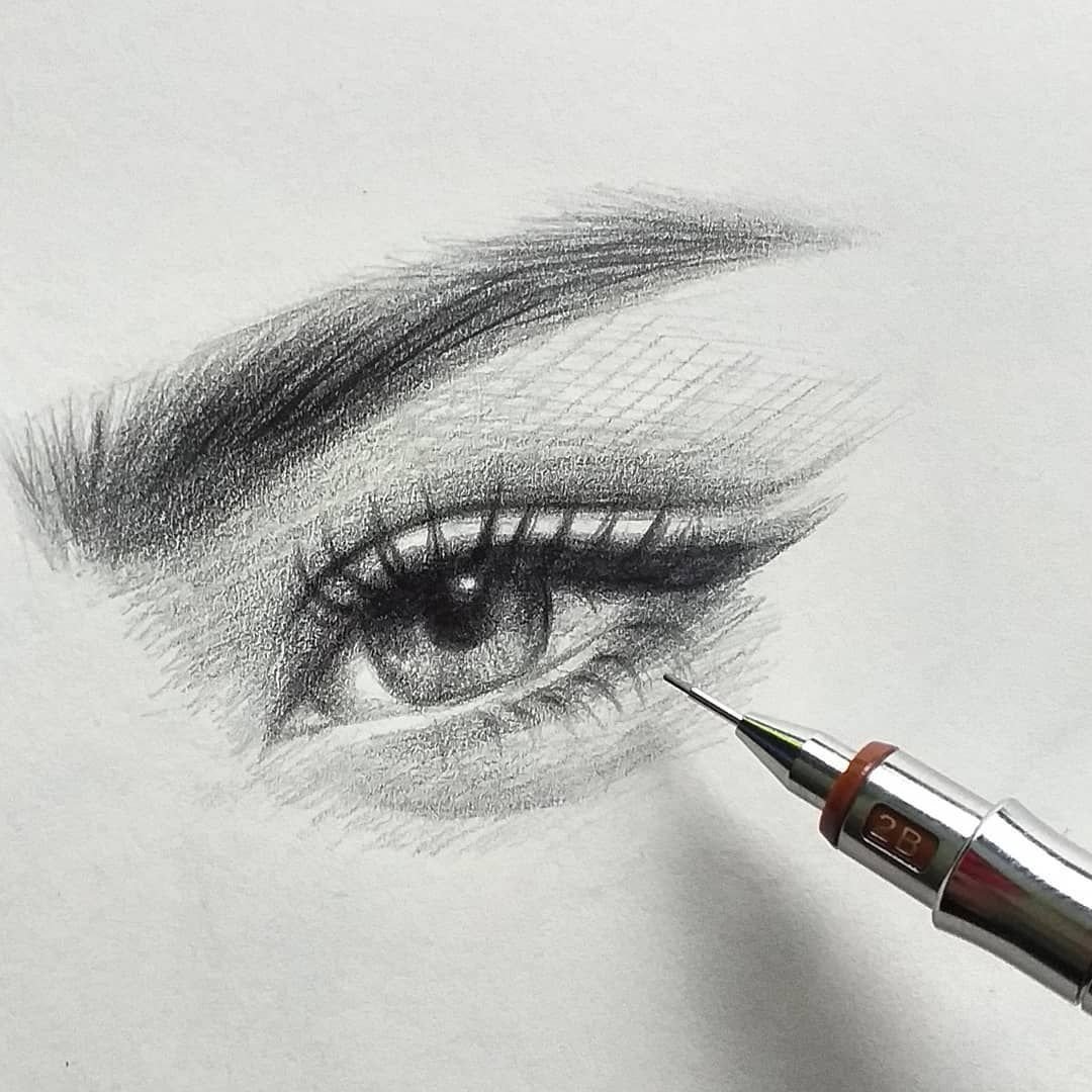Подчеркивай простым карандашом. Карандаш для глаз. Глаза рисунок. Зарисовки глаз. Глаза нарисованные.