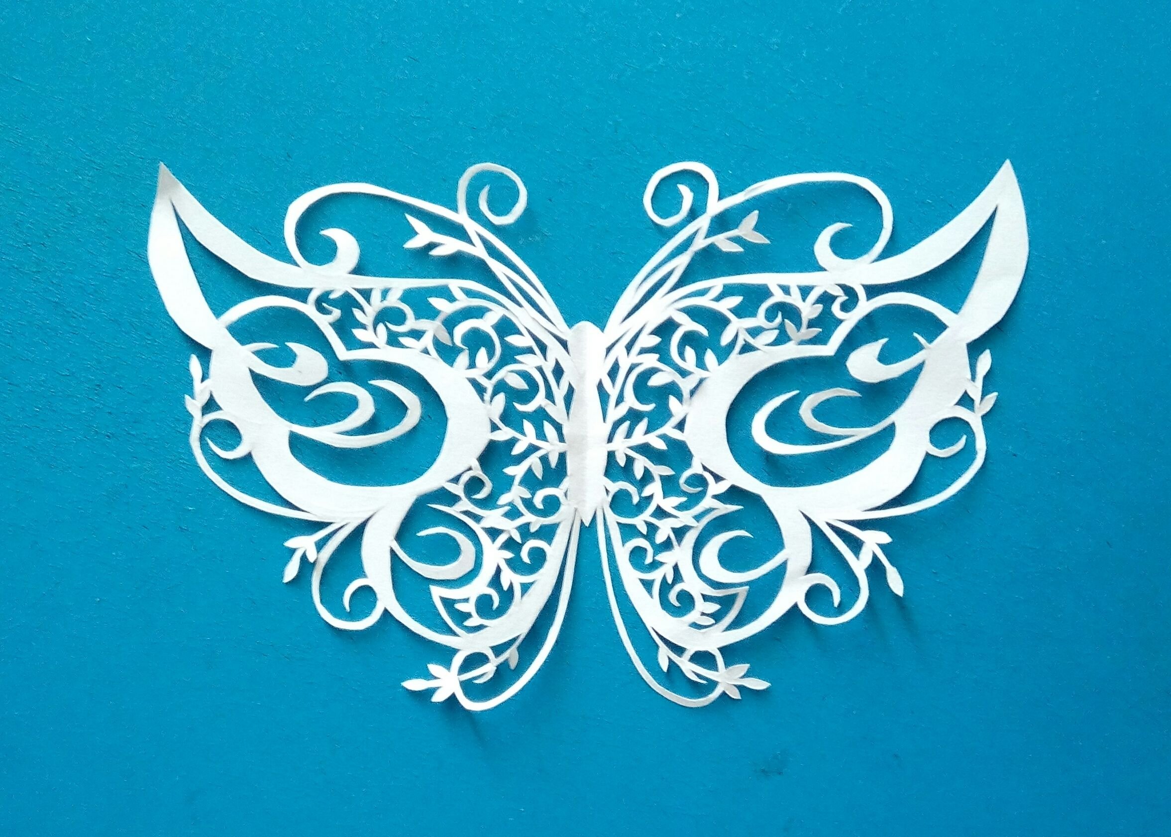 Красивое вырезка. Вытынанка. Ажурное вырезание из бумаги. Красивые ажурные бабочки. Ажурные бабочки для вырезания.