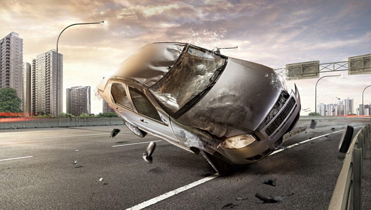 Раскраска Разбитая машина