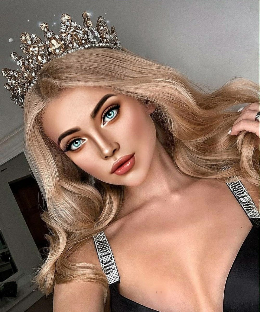 Нарисованные девочки крутые модные