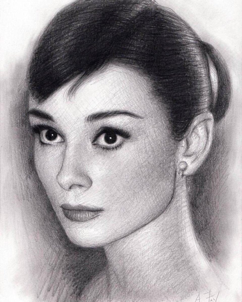 Карандашный портрет Хюррем