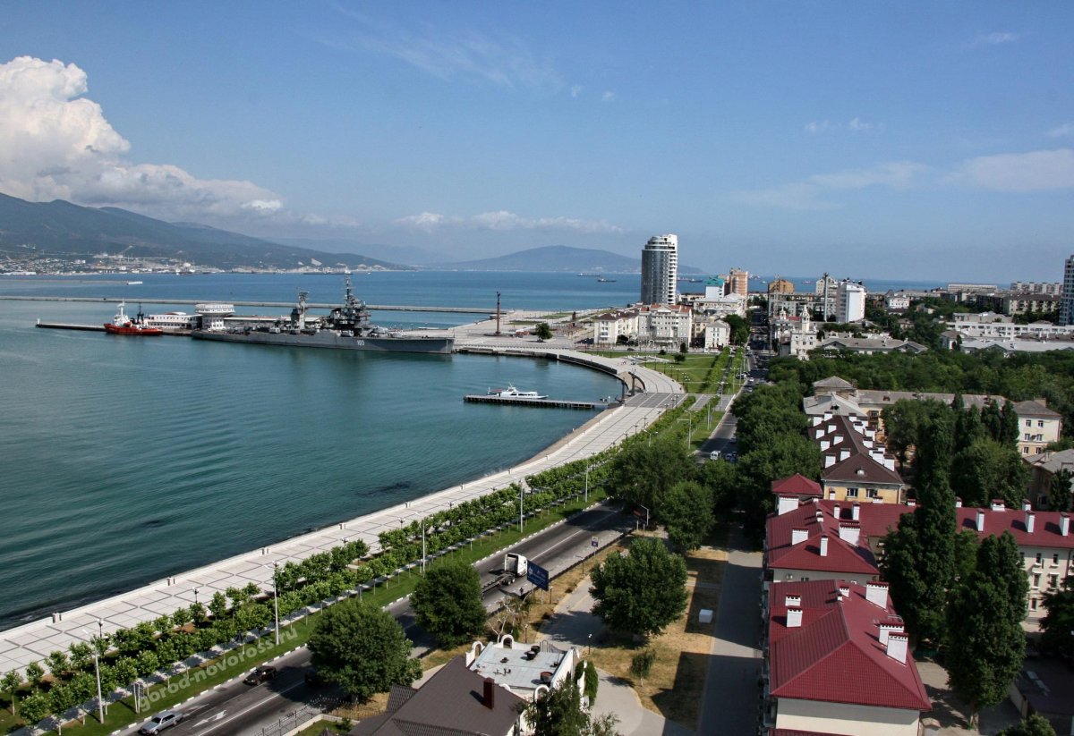 Стела город герой Новороссийск