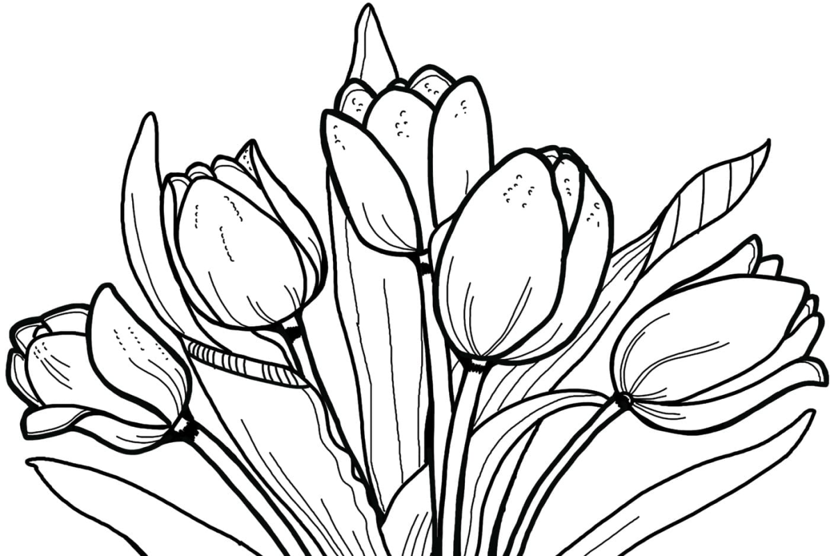 Букет белых тюльпанов в машине